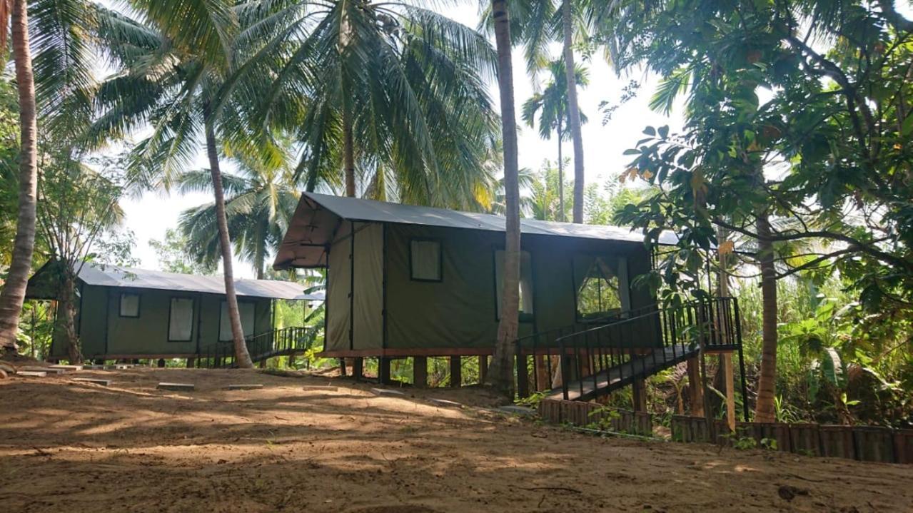 Luxury tent Coconut Camp Udawalawe *