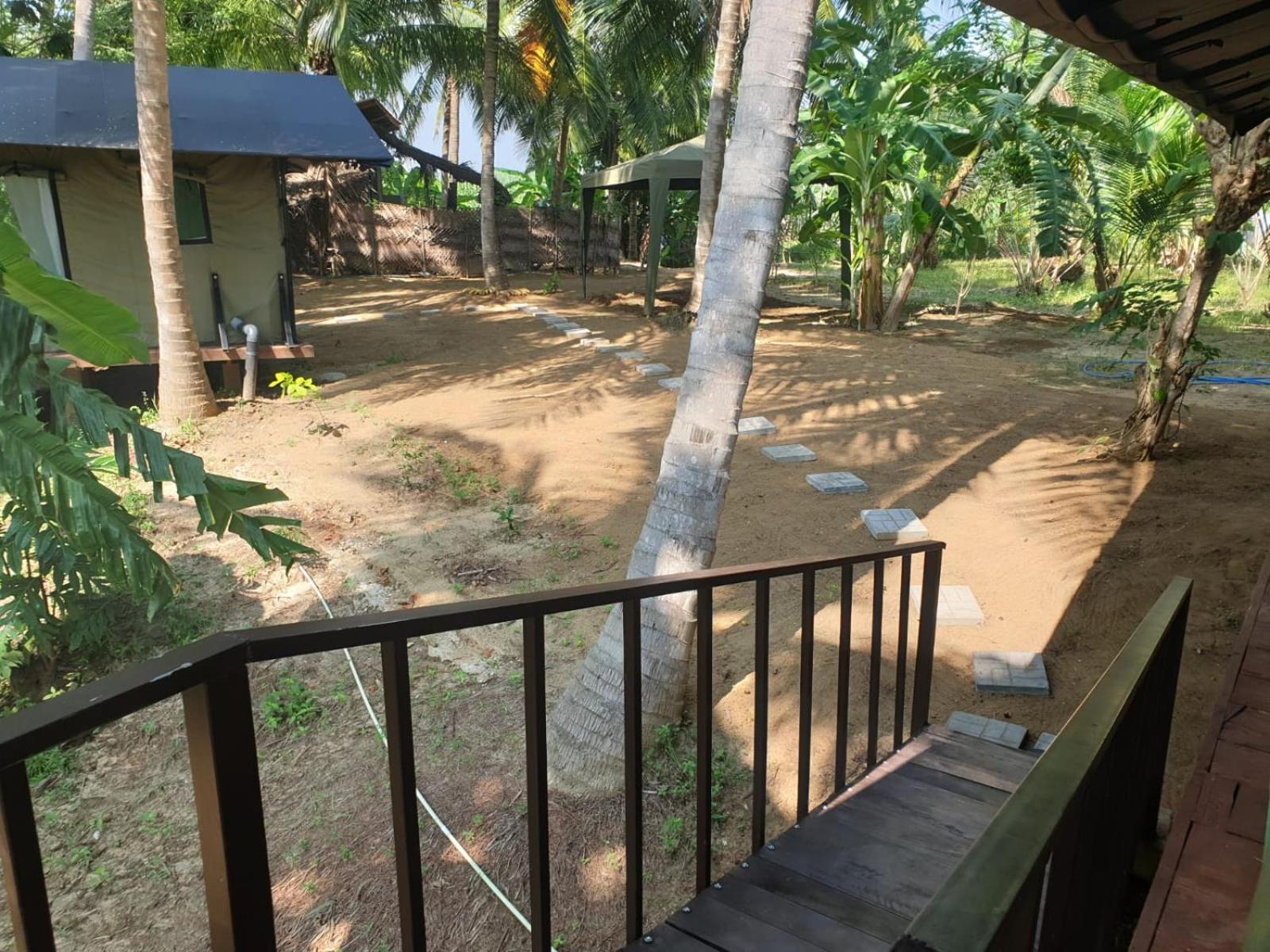 Luxury tent Coconut Camp Udawalawe *
