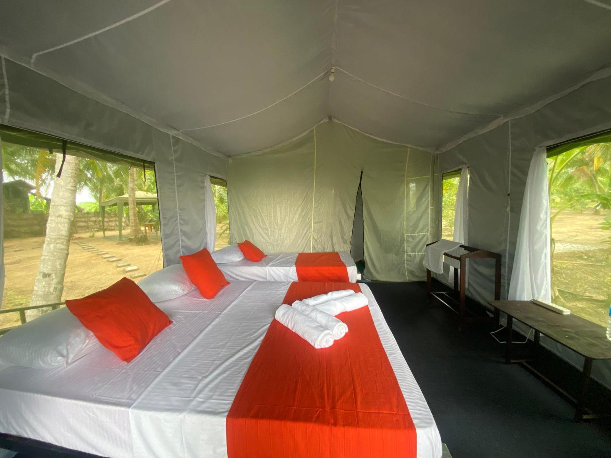 Luxury tent Coconut Camp Udawalawe *