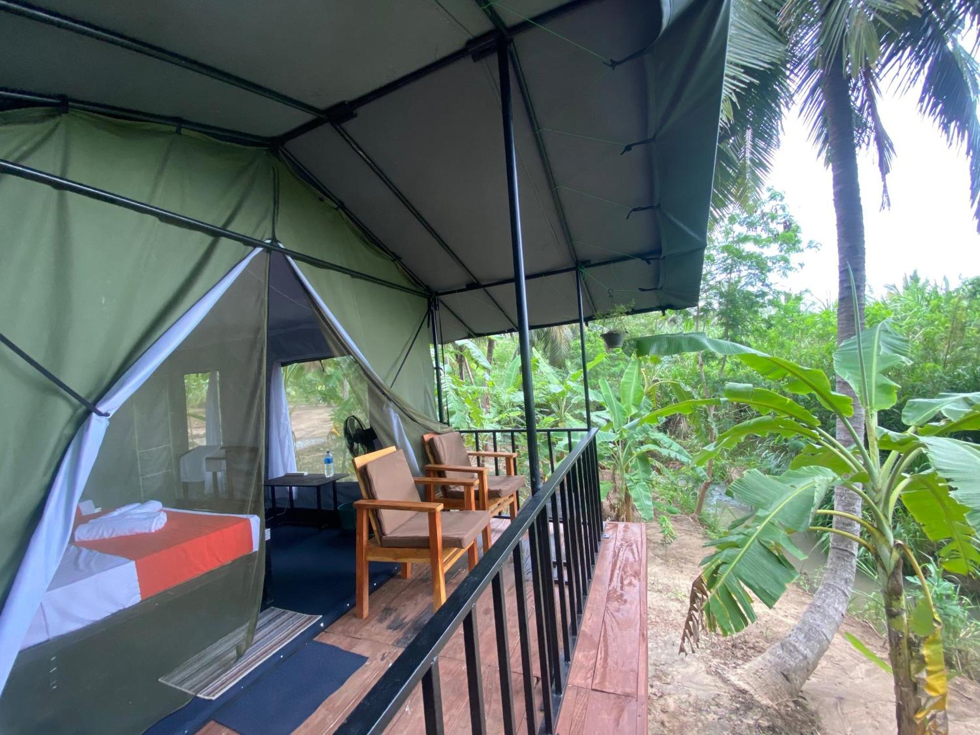 Coconut Camp Udawalawe * Dematapelessa
